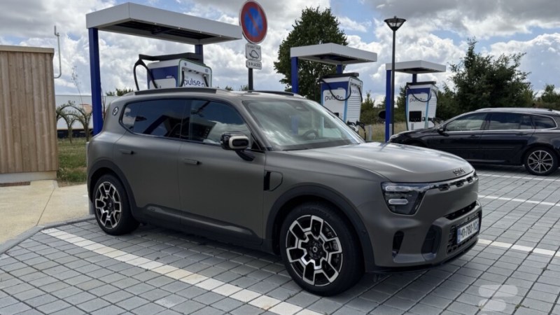De Paris à Bordeaux, j’ai testé la voiture électrique avec la recharge la plus rapide de France (mais plus pour longtemps)
