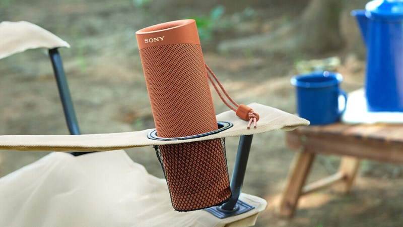 Voici un petit prix pour cette enceinte Bluetooth signée Sony et notée 7/10 dans nos colonnes Voici un petit prix pour cette enceinte Bluetooth signée Sony et notée 7/10 dans nos colonnes