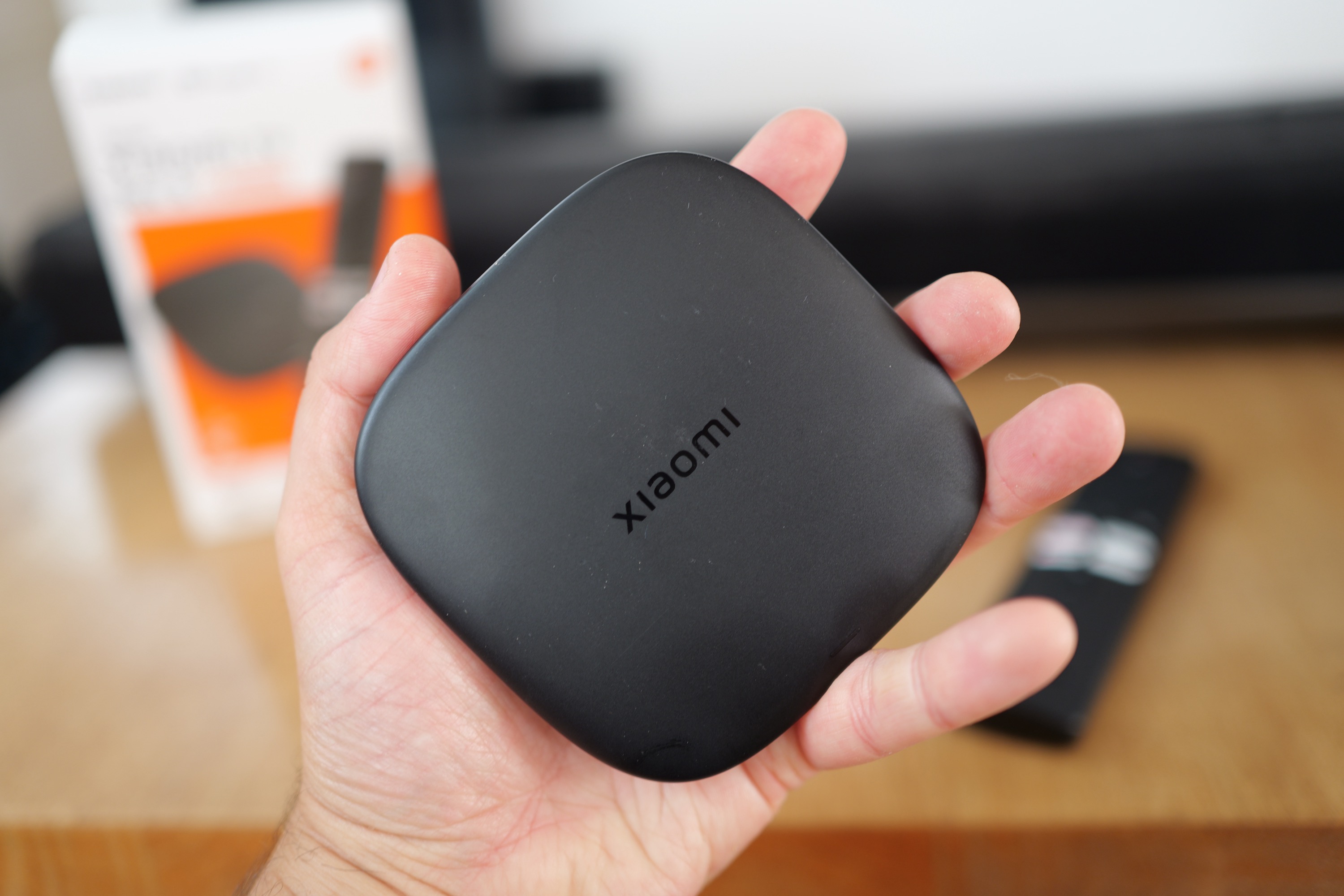 On a testé la Xiaomi TV Box S 3e génération : la box qui transforme votre vieille TV en smart TV 4K moderne