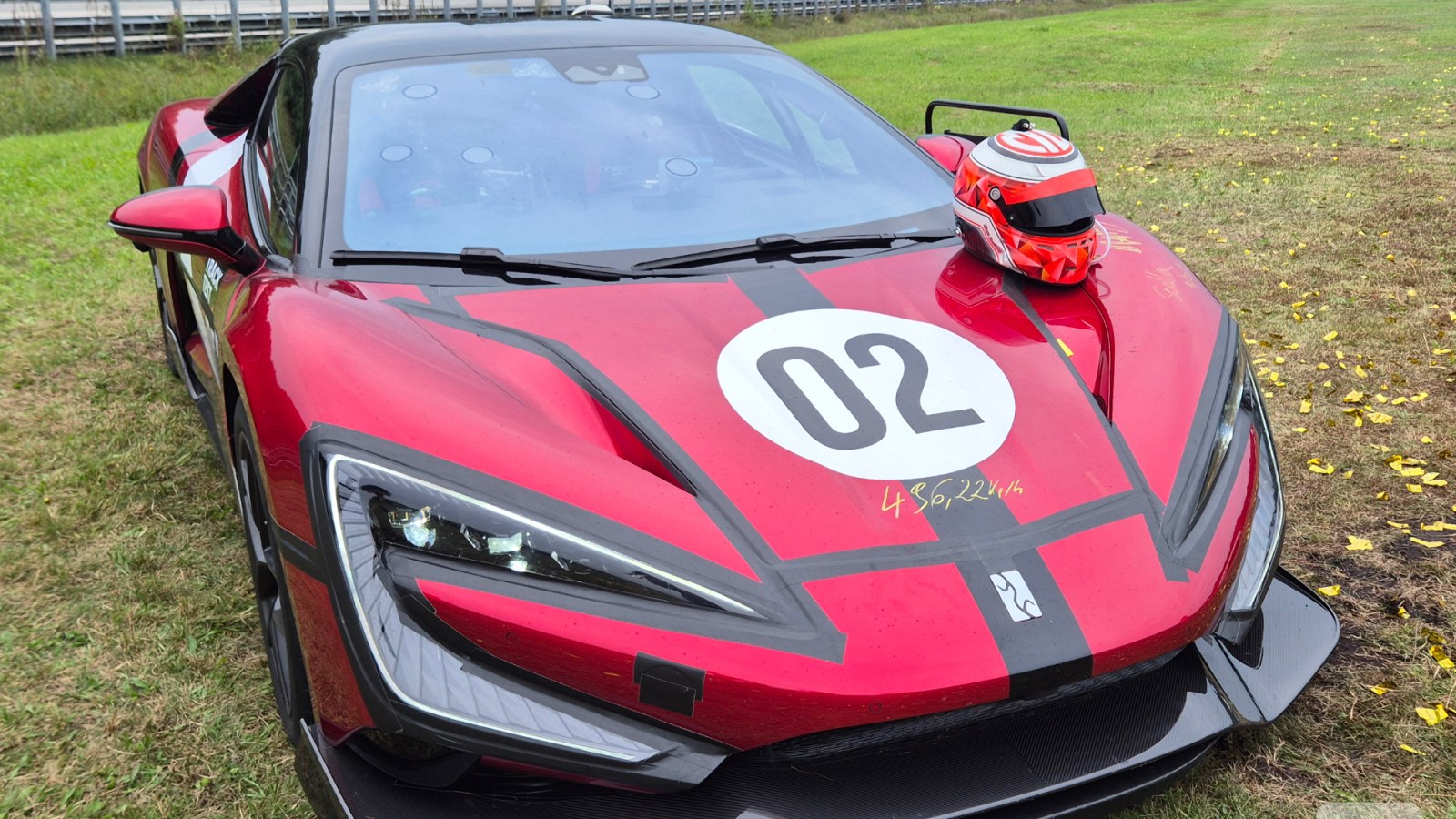 Une voiture Ã©lectrique flashÃ©e Ã  496,22 km/h : on a assistÃ© au record du monde de...