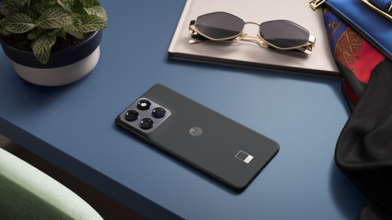 Motorola edge 70 : ce smartphone ultra-fin, puissant et endurant arrive chez Orange à 799 euros avec 339 € de cadeaux Motorola edge 70 : ce smartphone ultra-fin, puissant et endurant arrive chez Orange à 799 euros avec 339 € de cadeaux