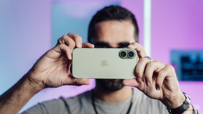 Wi-Fi : l’iPhone 17 progresse fort avec la puce N1 mais un smartphone Android reste devant