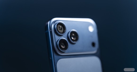 Apple iPhone 17 Pro Max 2