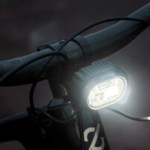 DJI (Avinox) dégaine son tout premier phare avant pour vélo électrique : la puissance avant tout