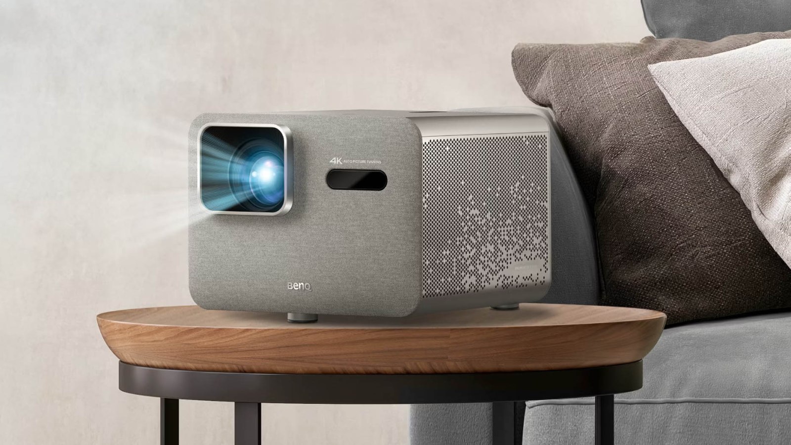 Amazon fait -100 € sur ce vidéoprojecteur 4K de 150″ qui transforme votre salon en cinéma