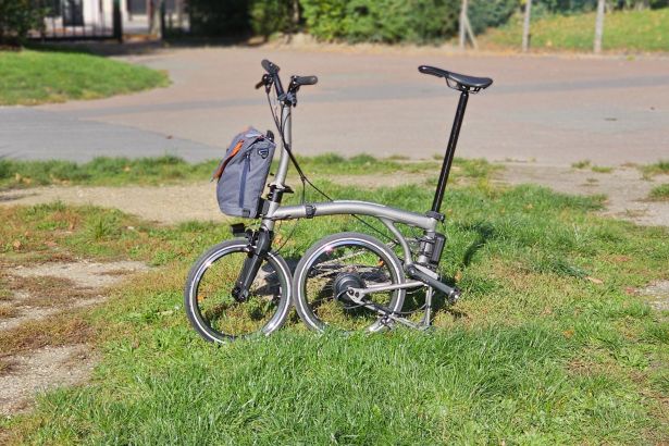 Brompton Electric T line pliage 1