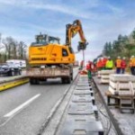 « Une première mondiale » : cette autoroute française recharge des voitures électriques en roulant