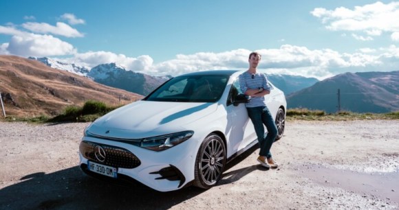 Mercedes-Benz CLA // Source : Robin Wycke - Frandroid