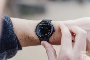 La Google Pixel Watch 4 // Source : Chloé Pertuis - Frandroid