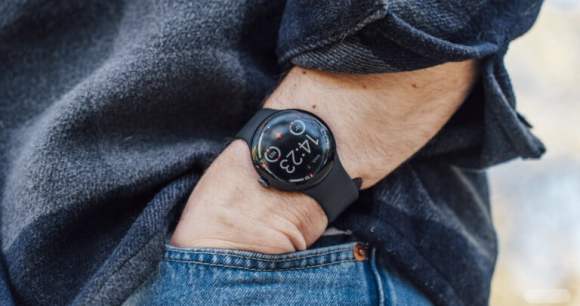 L'affichage always-on sur la Google Pixel Watch 4 // Source : Chloé Pertuis - Frandroid