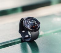 La Google Pixel Watch 4 // Source : Chloé Pertuis - Frandroid