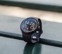 La Google Pixel Watch 4 // Source : Chloé Pertuis - Frandroid