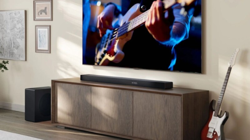 Cette puissante barre de son 3.1 compatible Dolby Atmos est bradée à moins de 200 € chez la Fnac et Darty Cette puissante barre de son 3.1 compatible Dolby Atmos est bradée à moins de 200 € chez la Fnac et Darty