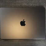 Le MacBook Pro 14 M4 se fait brader maintenant que le modèle avec la puce M5 est sorti