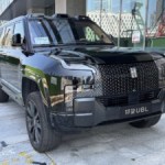 On a roulé avec la nouvelle voiture hors norme de BYD : le tank électrique qui défie Rolls-Royce… ou presque