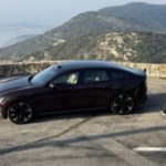 On a essayé la Volvo ES90, une voiture électrique qui rend les longs voyages faciles