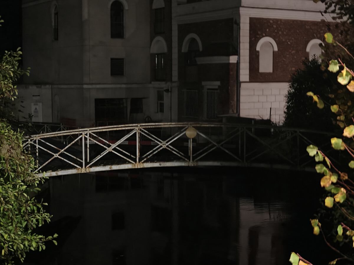 Zoom x3 de nuit Zoom x3 de nuit