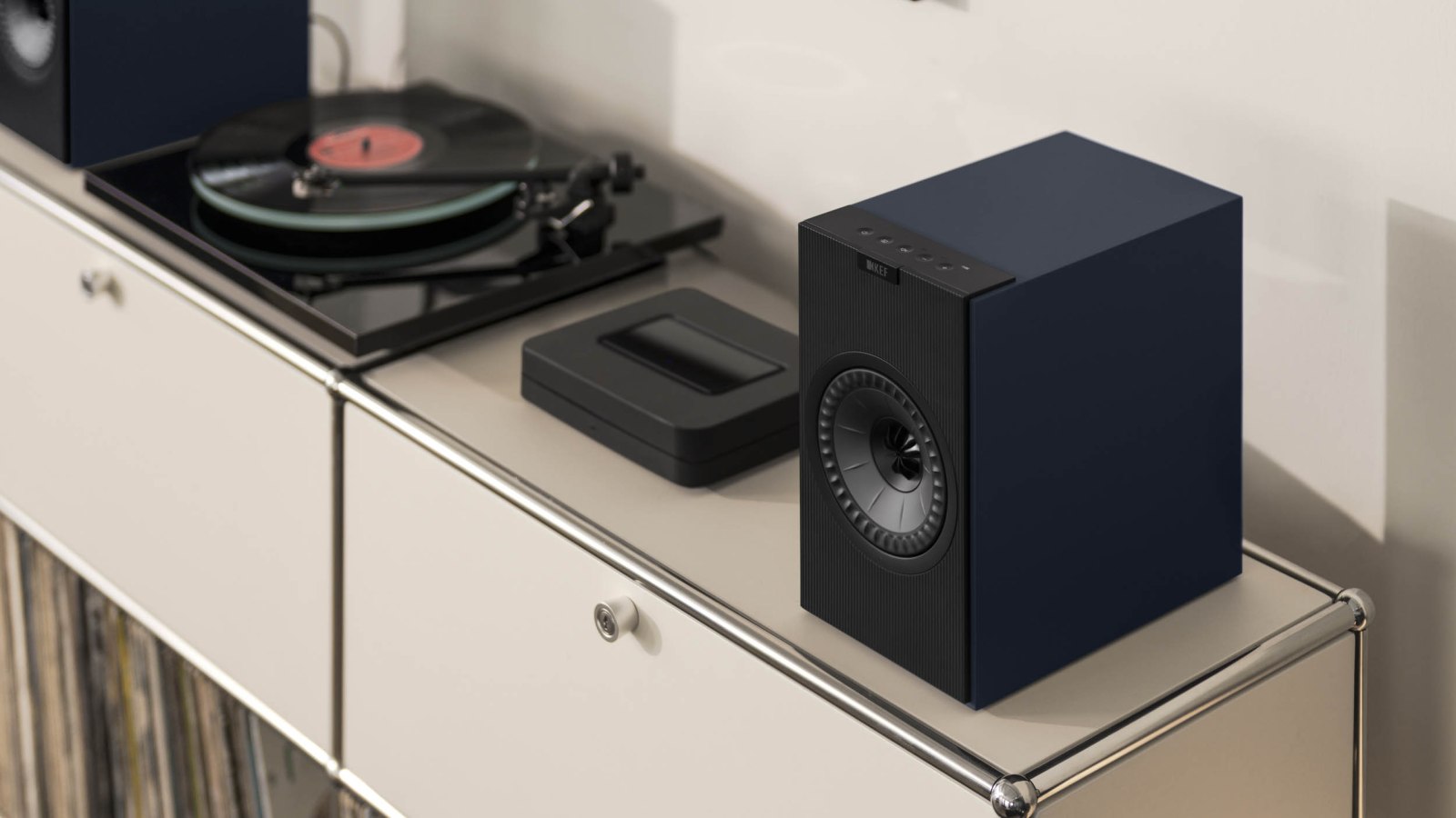 KEF dÃ©voile la Coda W : une enceinte sans fil Hi-Fi entre hÃ©ritage et modernitÃ©