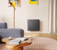 Un radiateur connecté de la marque Noirot, compatible Enki et vendu sur Leroy Merlin.