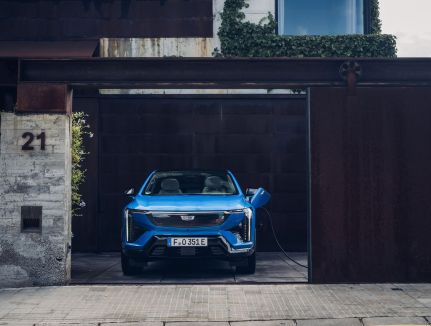 MK_00354_simonrainer_firsts