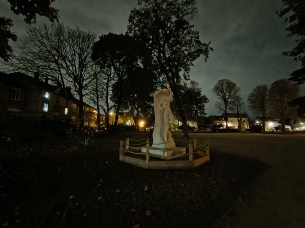 moto G86 - UGA Nuit 3