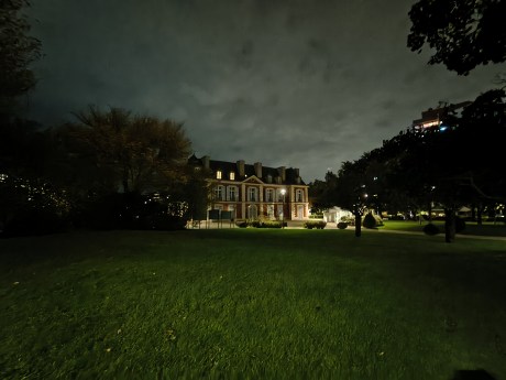 moto G86 - UGA Nuit 5