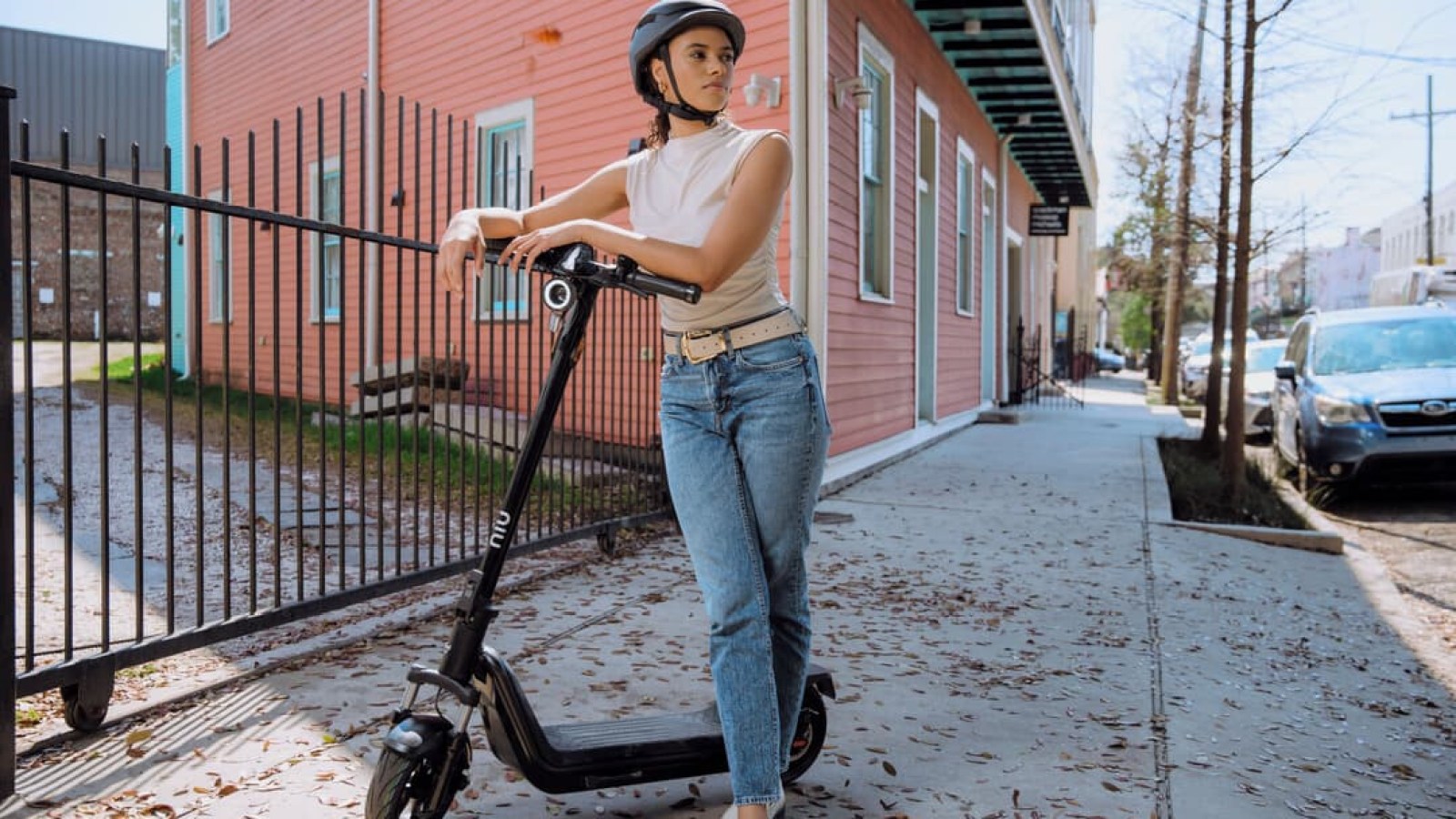 Une trottinette Ã©lectrique bien Ã©quipÃ©e (moteur 450 W) avec prÃ¨s de 200 â‚¬ de...