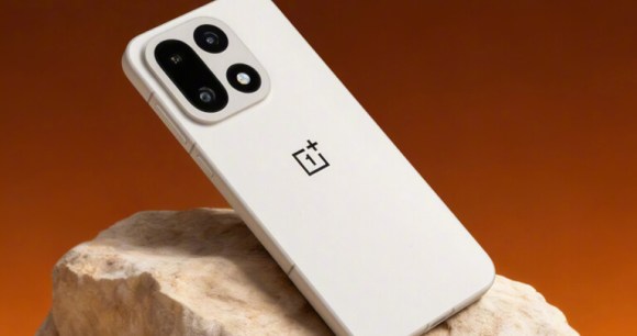 OnePlus-15-goes-global-via-import