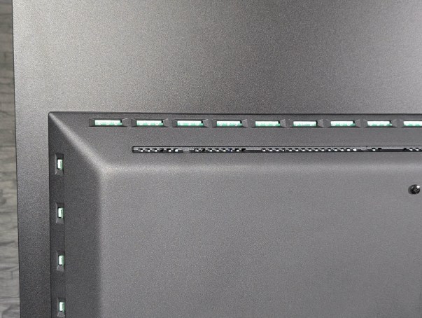Philips 55OLED910 // Source : Sylvain Pichot - Frandroid