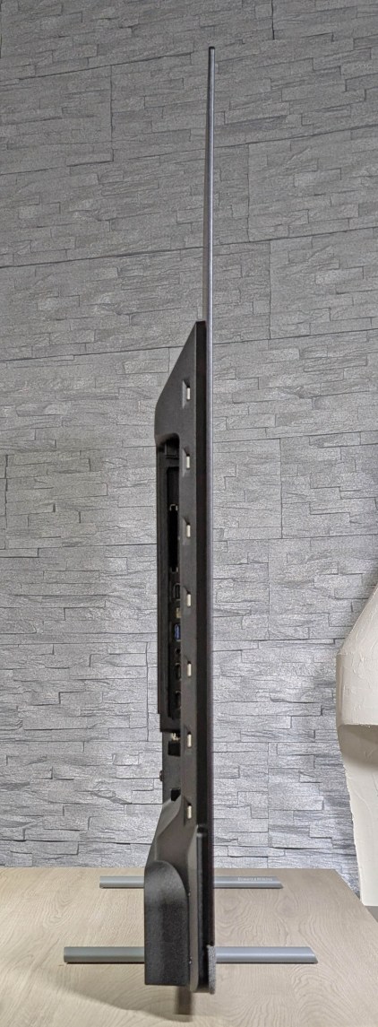 Philips 55OLED910 // Source : Sylvain Pichot - Frandroid