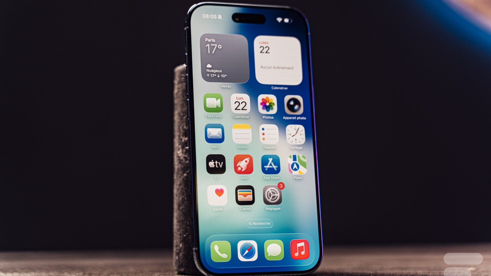 Le tout nouvel iPhone Air ultra-fin perd dÃ©jÃ  320 â‚¬, avec des performances proches...