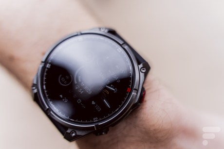 La Garmin Fenix 8 Pro // Source : Chloé Pertuis - Frandroid