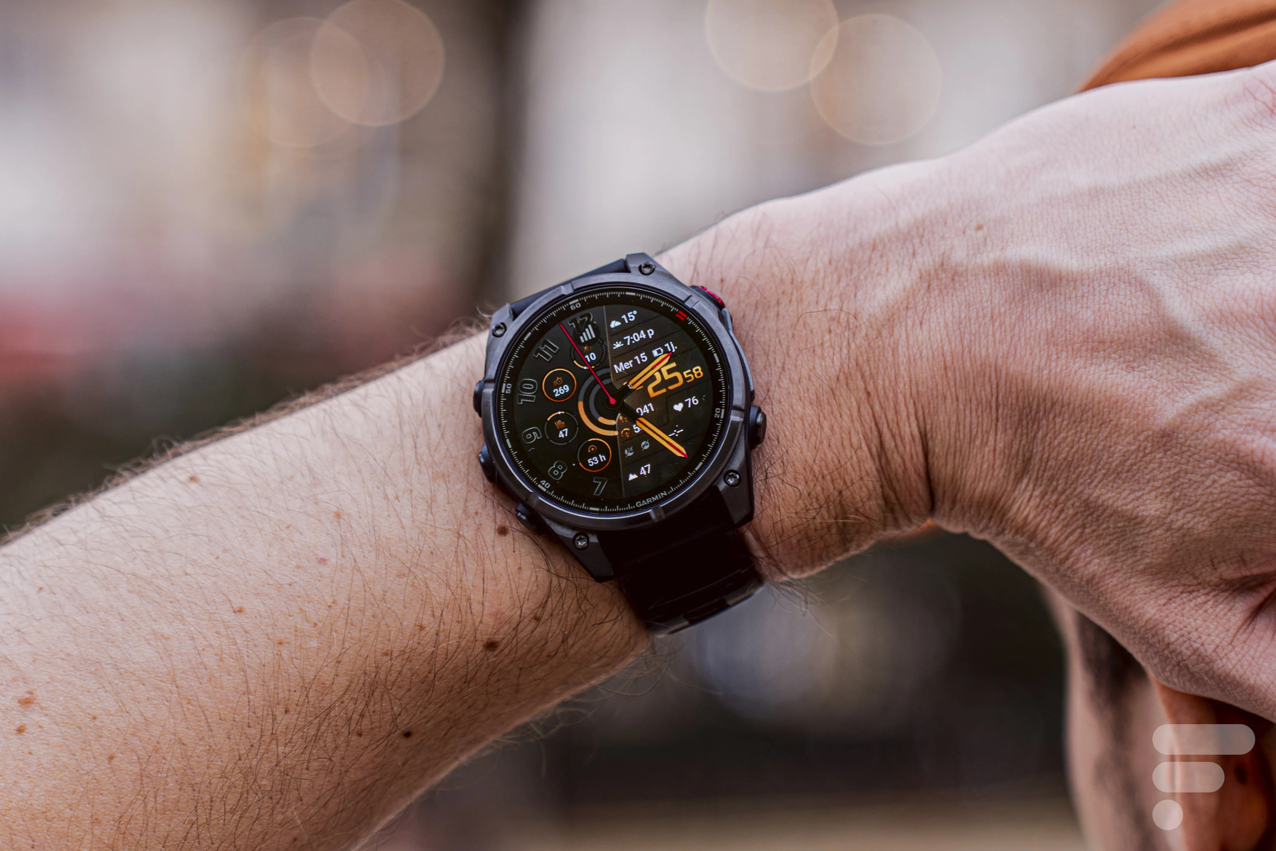 La Garmin Fenix 8 Pro pour illustration