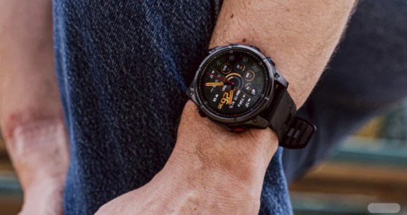 La Garmin Fenix 8 Pro // Source : Chloé Pertuis - Frandroid