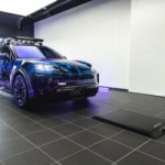 On a testé la recharge sans fil de Porsche : Tesla se fait encore dépasser par un concurrent