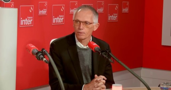 Sortie du thermique _ Carlos Tavares appelle à _ne pas être dogmatique_ 6-42 screenshot