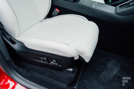 Tesla Model Y Performance 2025 - 00020 Tesla Model Y Performance (2025) // Source : Robin Wycke pour Frandroid