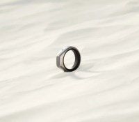 La Stream Ring peut enregistrer vos notes vocales.