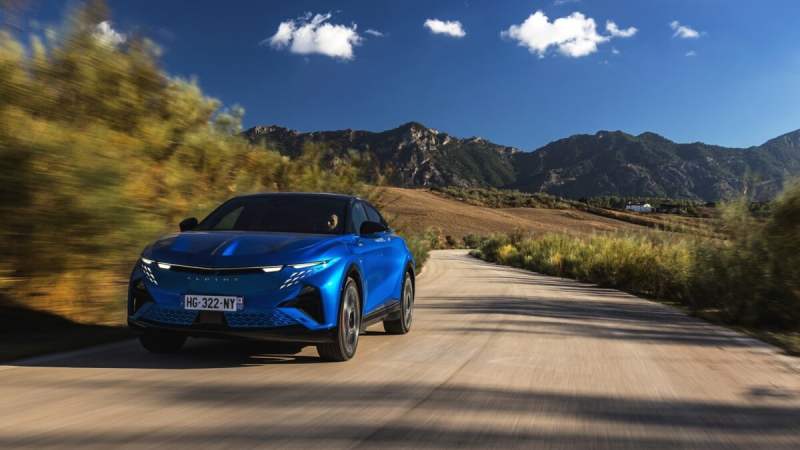 «&nbsp;Un préjudice envers Renault&nbsp;»&nbsp;: pourquoi la marque au losange menace de lâcher Verkor, le fleuron français de la batterie