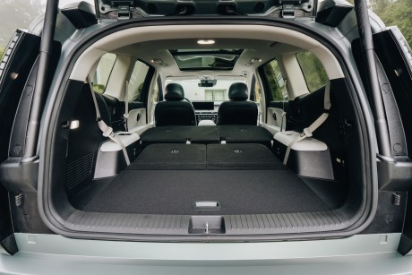 Hyundai Ioniq 9 // Source : Six:Trente Production pour Hyundai France