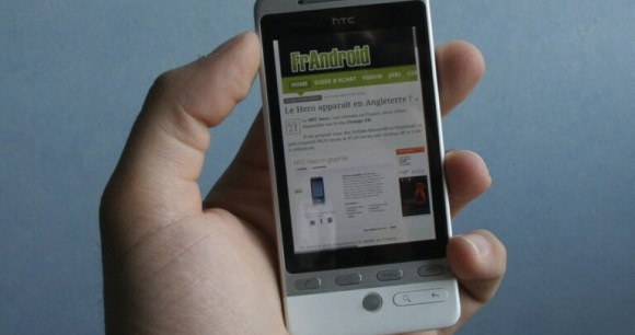 HTC Hero // Source : Frandroid