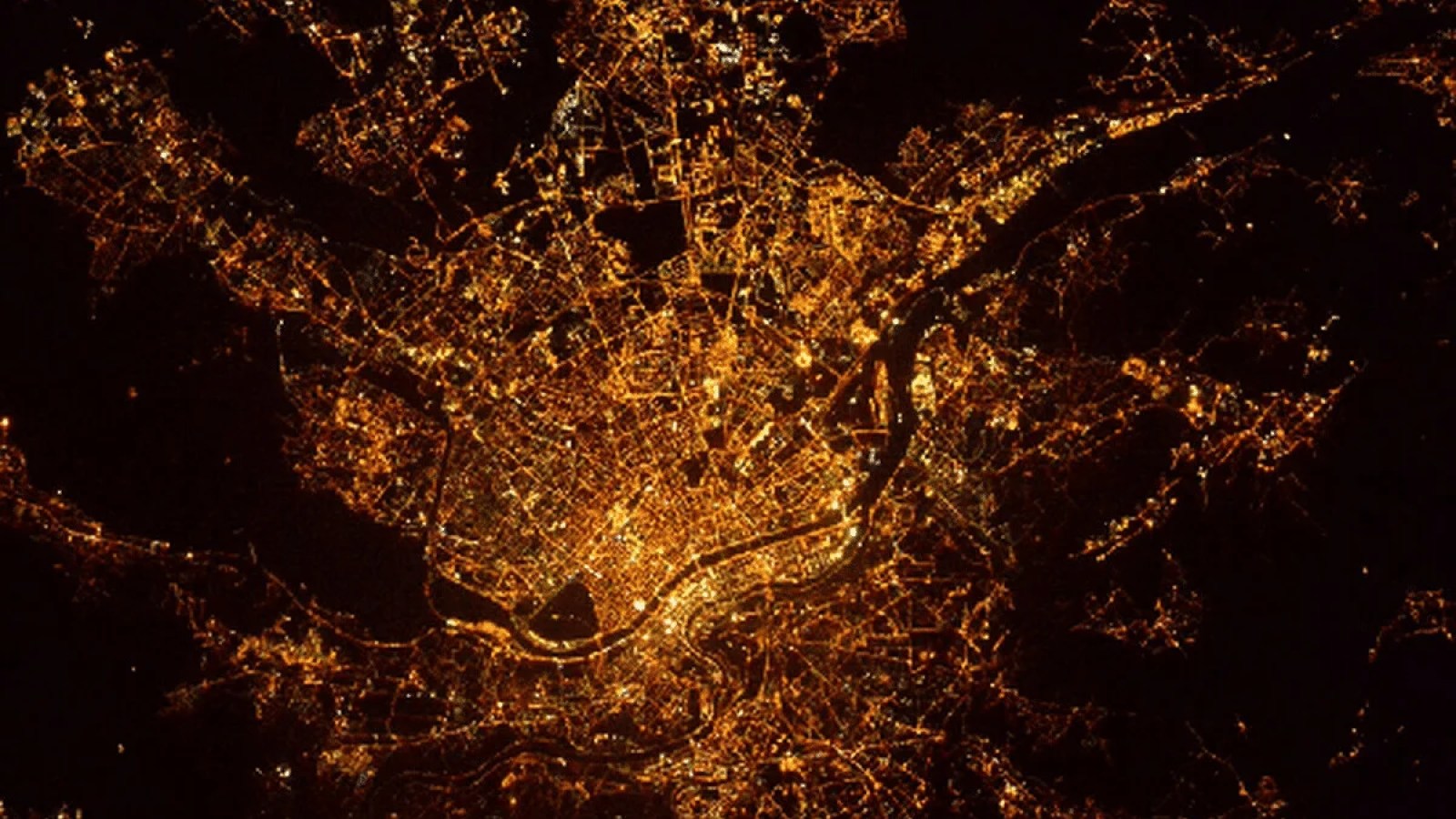 La charge sans fil serait une aberration Ã©cologique : lâ€™Ã©quivalent dâ€™une ville...