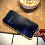 N’essayez pas d’effacer les rayures de votre smartphone, c’est une mauvaise idée