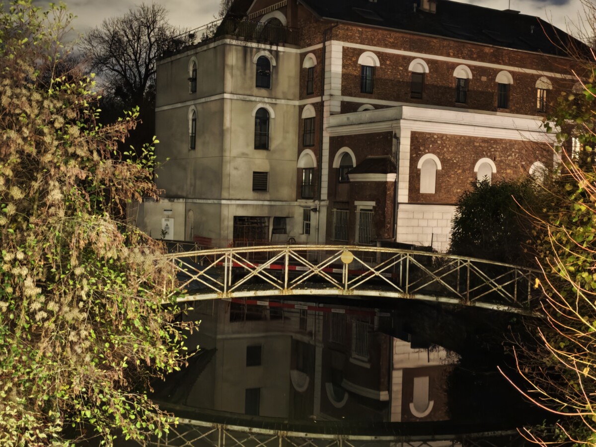 Zoom x2 de nuit Zoom x2 de nuit