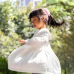 Avec le casque JBL Junior Free, le son ouvert est pensé pour les enfants