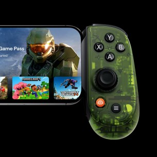 la-manette-backbone-pro-a-droit-a-une-version-xbox-image6914a79aae80b