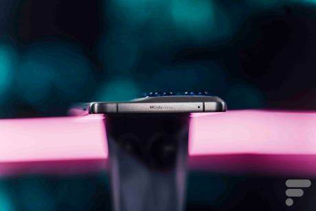 Motorola Edge 70 // Source : Chloé Pertuis - Frandroid