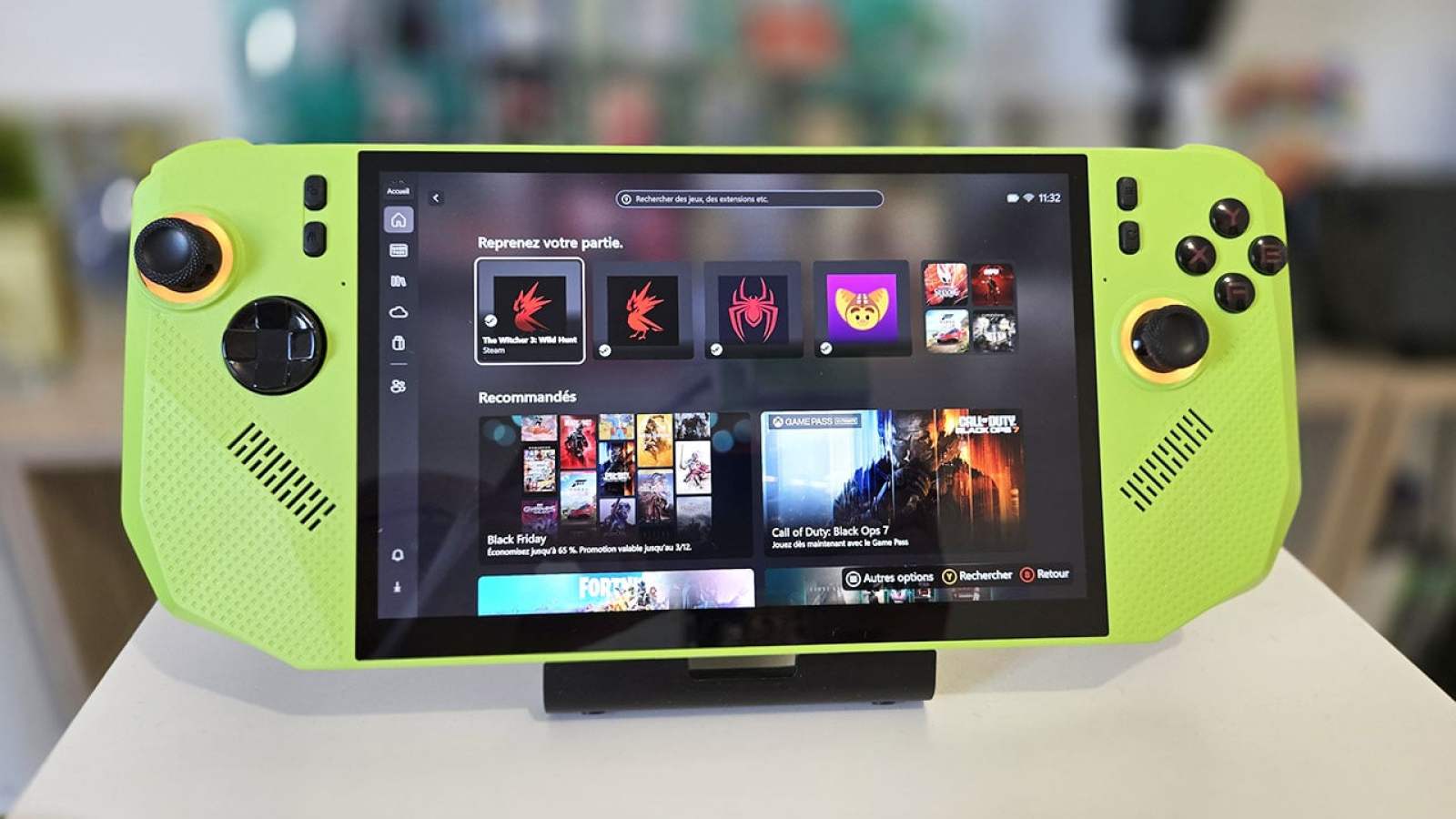 Test de la MSI Claw A8 BZ2EM : lâ€™alternative grand Ã©cran Ã  la Xbox Ally X