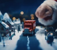 Coca-Cola a généré sa publicité de Noël par IA. Coca-Cola a généré sa publicité de Noël par IA.
