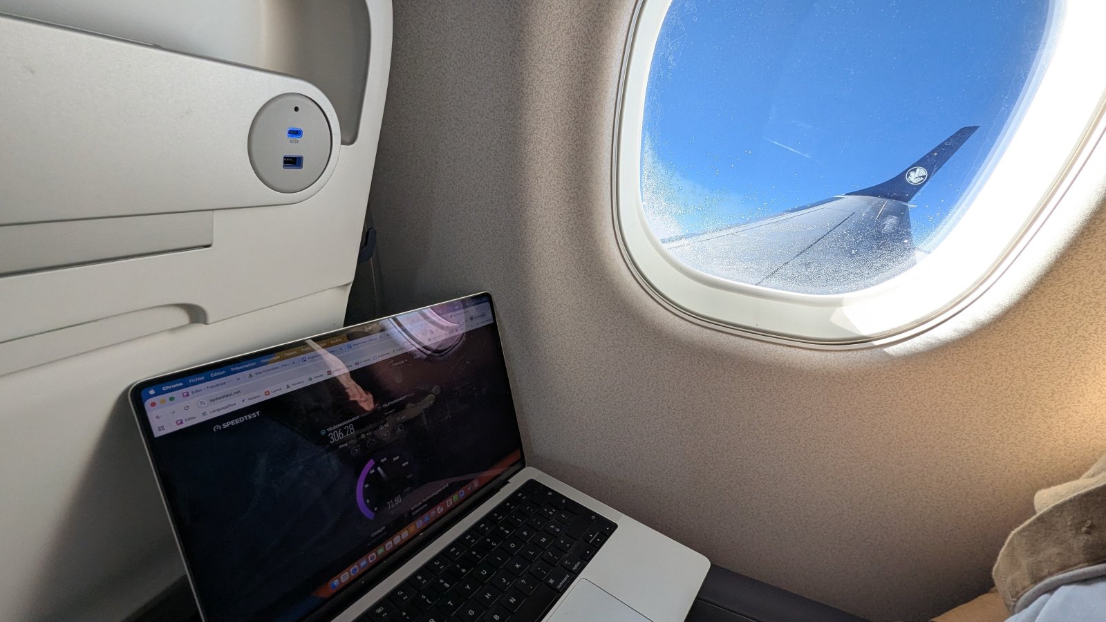 On a testÃ© Starlink chez Air France : le rÃªve du geek, le cauchemar de la dÃ©connexion